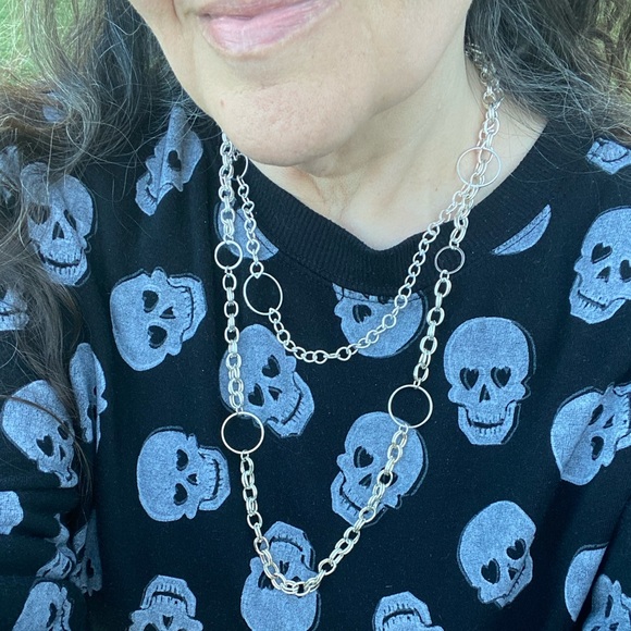 Chain link double strand shiny silver tone necklace - Picture 8 of 9